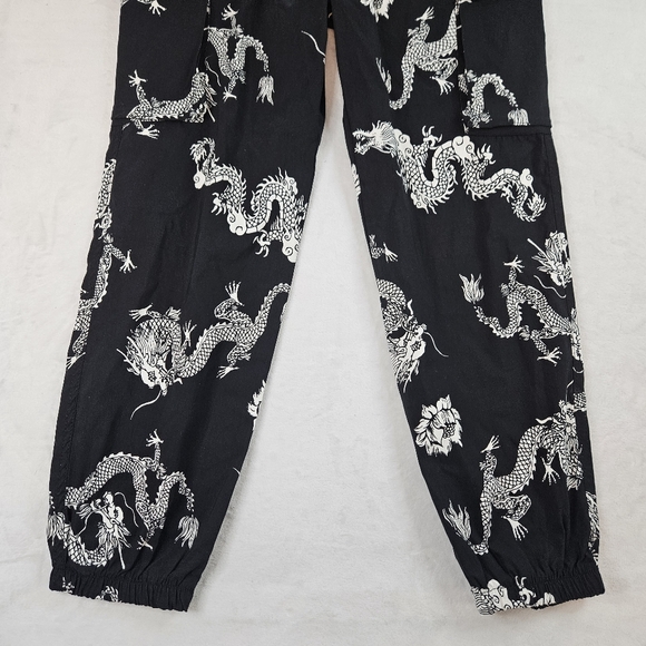 Like an Angel Dragon Cargo Joggers Black Lotus Flower size Extra Large Y2K Pants - Picture 4 of 7
